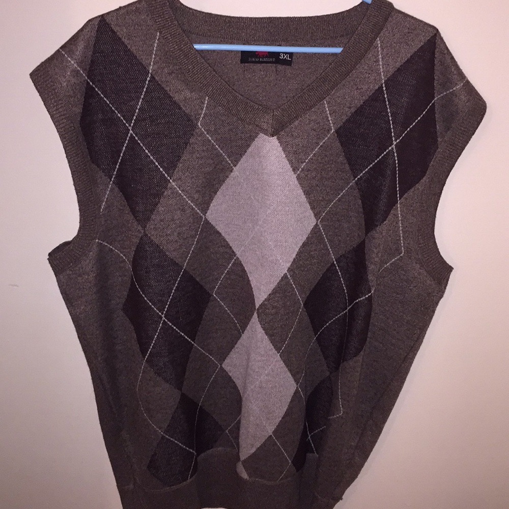 Red Rhino Men’s Sweater Vest
